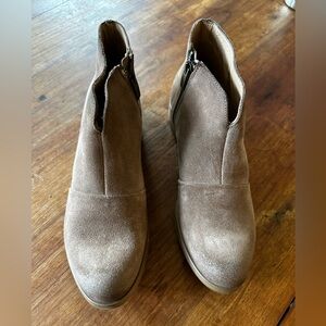 Cordani Bernie Tobacco Suede Ankle Booties Size 38M / 7.5-8 US
